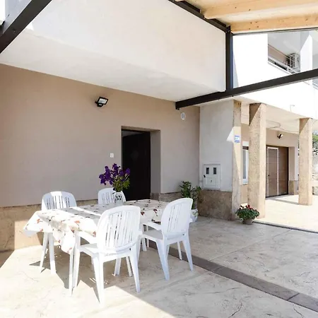 In - Zadar Riviera 41400 شقة